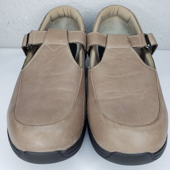 Drew Shoes Womens Size 9 T-Strap Mary Jane Tan Leather Orthopedic Comfort Shoes - Picture 2 of 13